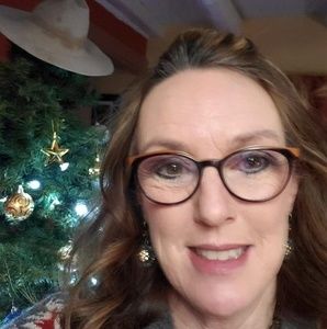 Meet your Posher, Karen